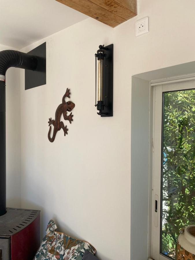 La Bastide Aixoise Avec Piscine Et Jacuzzi Prive Apartment Екс ан Прованс Екстериор снимка